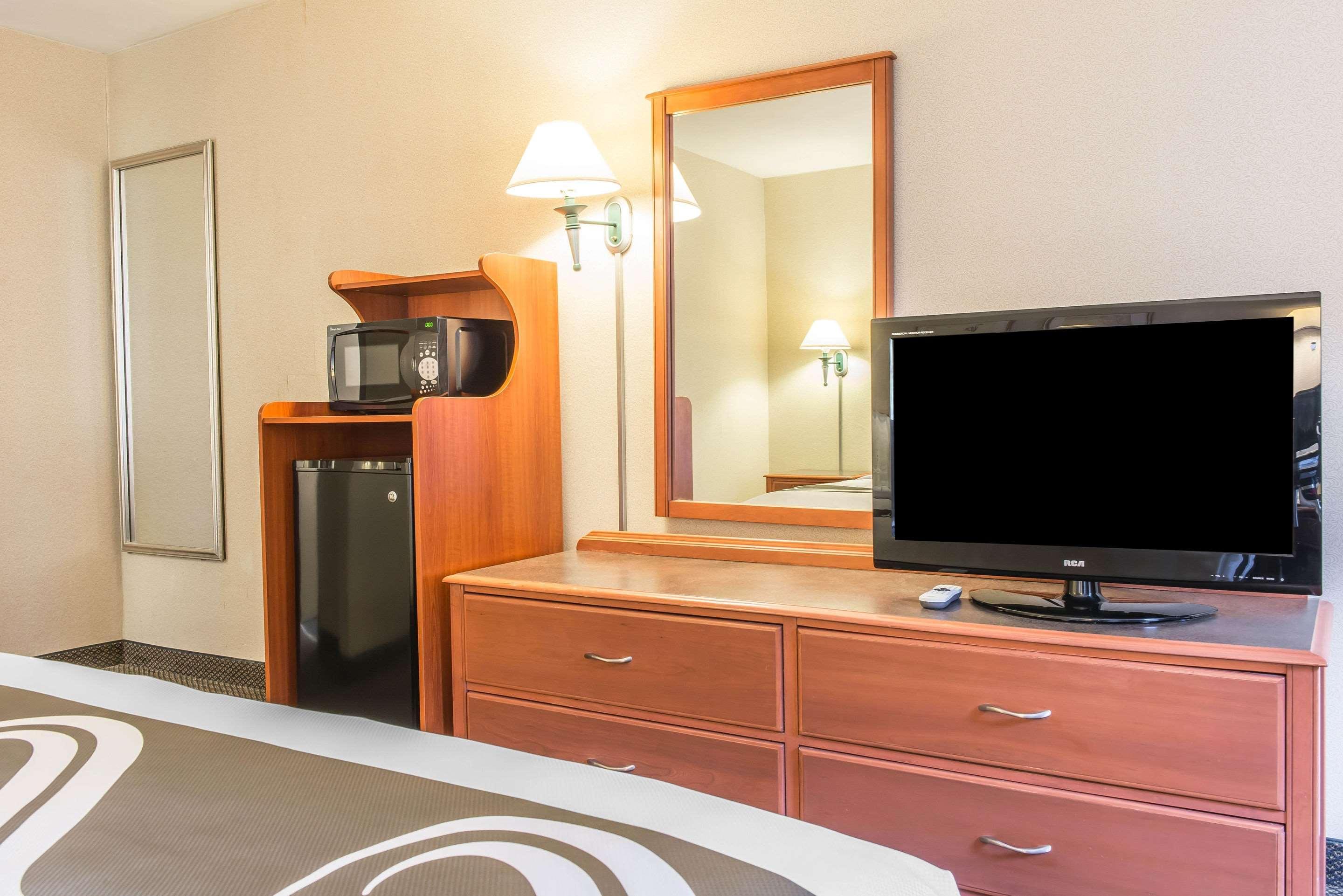 Quality Inn Hermitage Dış mekan fotoğraf