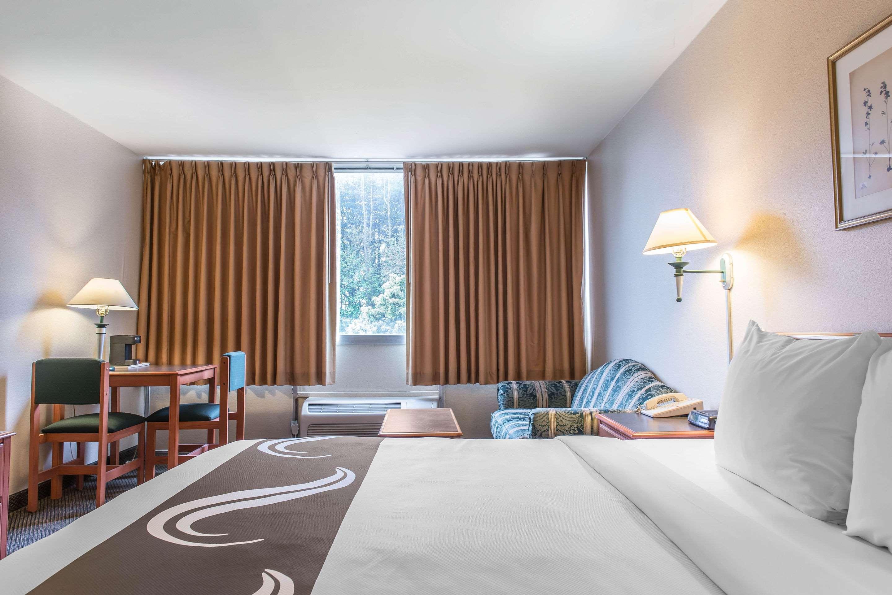 Quality Inn Hermitage Dış mekan fotoğraf