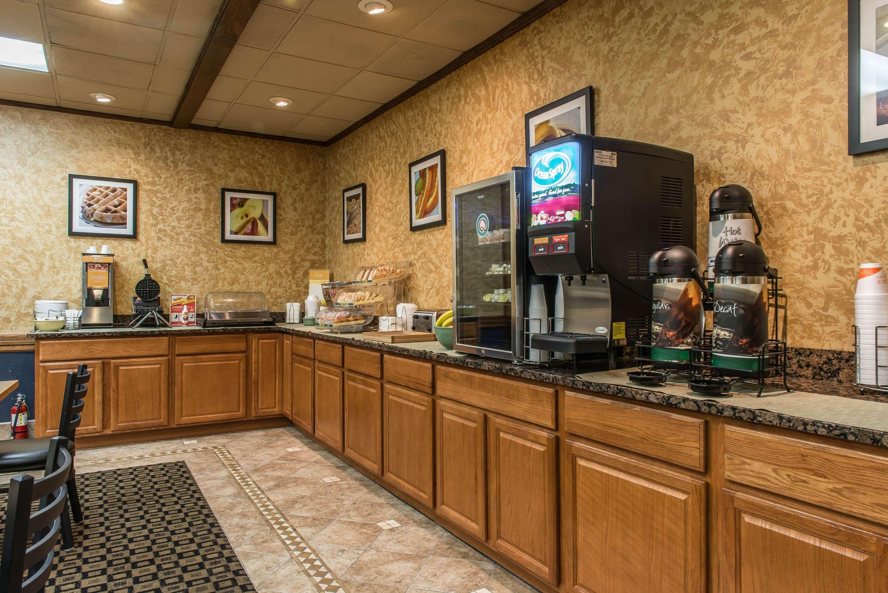 Quality Inn Hermitage Dış mekan fotoğraf